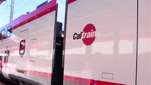 Caltrain welcomes all-electric fleet