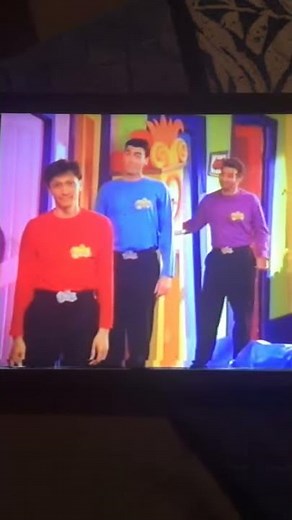 The Wiggles Different Shirts (1997)
