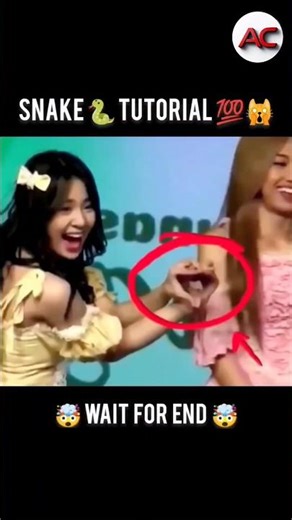 Hand Fingers Made Cobra snake 🐍🤩, Hand Stocking Trick , Easy Hands Tutorial #shorts #craft #viral