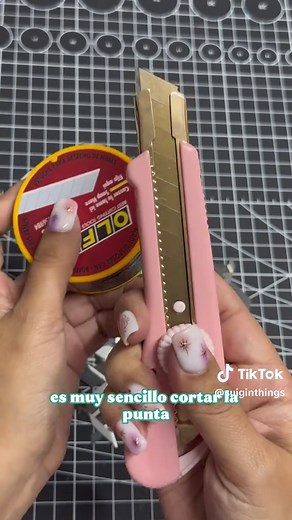 Cómo cortar las puntas de un cúter de forma segura