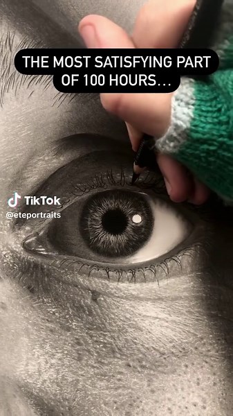 Intense Self Portrait Tutorial - Learn Hyperrealism