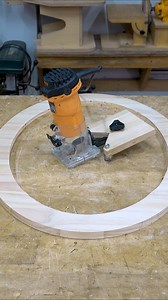 344K views · 707 reactions | Woodworking top tips and hacks making router guide jig idea #joint #joinery #connect #metal #metalwork #metalworking #welder #welding #woodwork #woodworking | Woodworking Crafty | Facebook