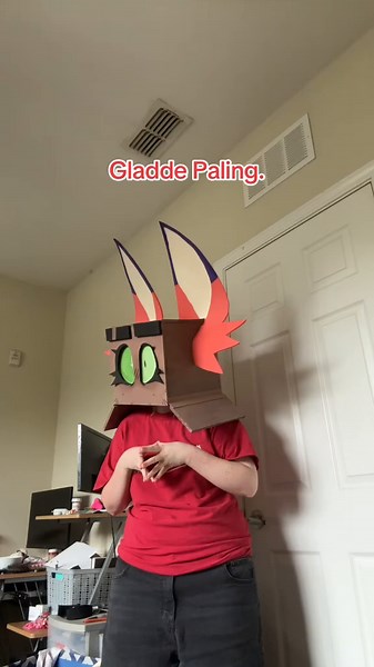 Boxhead Foxi Boxi Fursuit Showcase