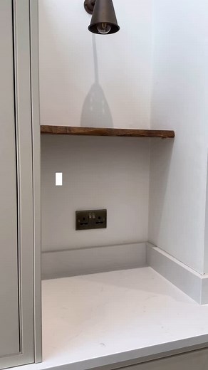 Style my kitchen with me. I love the Nancy Meyers, cosy, coastal, cottage vibes so thought I’d continue my mini home makeovers by adding some things I love to this area of the kitchen. Let me know what you think. #nancymeyers #nancymeyersinteriors #nancymeyersaesthetic #shelfie #cottagecore #cottagestyle #interiors #kitcheninspo #kitchenstyling #marthastewart #inagarten | Kate Murnane