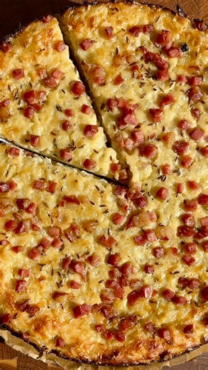Ana Negoita on Instagram: "🧅 German Onion Pie (Zwiebelkuchen) What you’ll need: 🌾 Flour, milk, butter & fresh yeast 🧅 Onions 🥓 Smoked bacon 🥚 Egg & heavy cream 🌿 Salt, pepper & caraway seeds Fluffy yeast dough topped with sweet caramelized onions, creamy custard, and smoky bacon — baked until golden and bubbling. Serve warm with a glass of Federweißer or crisp white wine 🍷🤍 𝐂𝐨𝐦𝐦𝐞𝐧𝐭 “𝐫𝐞𝐜𝐢𝐩𝐞” 𝐚𝐧𝐝 𝐈’𝐥𝐥 𝐬𝐞𝐧𝐝 𝐲𝐨𝐮 𝐭𝐡𝐞 𝐫𝐞𝐜𝐢𝐩𝐞! Full Recipe via 𝐋𝐢𝐧𝐤 𝐢𝐧 𝐦�