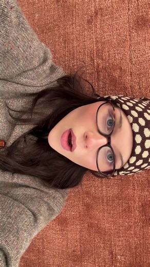 How to Style Your Hair with a Beanie