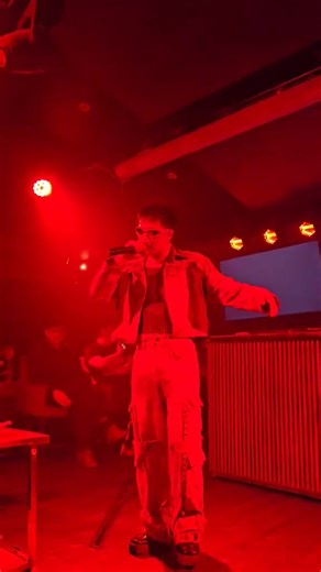 ‘DON’T PLAY, YOU GOT ME’ 🎶 WATCH: Alas of P-pop boy group Alamat performed his debut single “Don’t Play” at a launch event in Makati. Alas made his solo debut with “Don’t Play,” which was released on Friday, Feb. 7. He debuted as the lead rapper of the multi-cultural P-pop boy group Alamat in February 2021. | 📷: Contributed video from Agilas ni Alas | INQUIRER.net