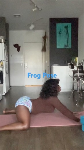 Stretch Routine for Flexible Frog Splits! #yoga #flexibility #mobility #middlesplits #shorts #series