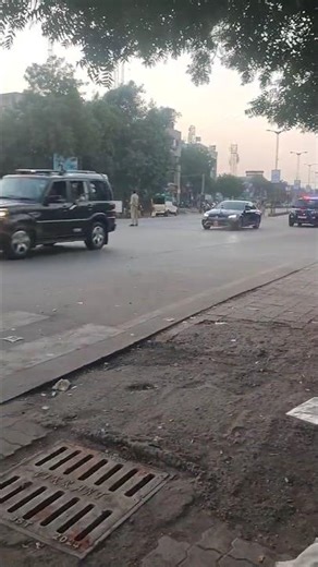 Gujarat Governor’s Convoy Passing With Tight Security