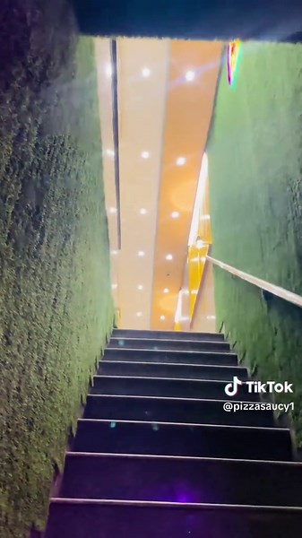 Exploring the Pizza Family Hall Experience