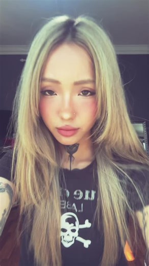 Enjoying the Blonde Trend: My Transformation Journey