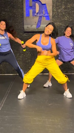 Did you add 🎶 “King Kong” to your class playlist already ? Fitness Variations 47 is OUT NOW and they are both so much FUN! 🦍🤩! My girlfriends are teaching them already with their modifications for: 🏋🏻‍♀️Zumba Toning®️ @boss_ladyaw 💃🏻Zumba®️ @k3ila.bf Let me know if your class is enjoying them 😉👊🏼! Special thank you to @boss_ladyaw for hosting our b1 training at @danceathda 🙏! Zumba community, new playlist, new choreography, new song, fitness moves, fitness journey, great workout | Mar