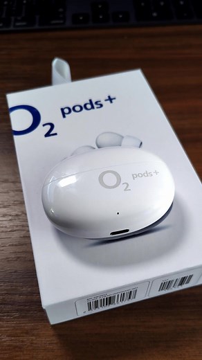 O2 Pods s inteligentním potlačením okolního hluku, které na vás mluví česky. Vše tohle za 499,- Kč pro zákazníky O2 do konce roku! @o2_cz #O2podsplus