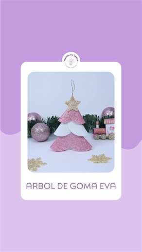 cursos para eventos on Instagram: "🎄Hoy te traigo un adornito super fácil y lindo para hacer ✨ ✅Para hacerlo use Evafan de @adorie.arg tiene un brillo hermosisimo💖 ✅Tenes que cortar 2 pares de circulos de 3 medidas diferentes. ✅Doblar a la mitad e ir pegando. 🌈¡Quedó súper lindo!✨ ⬇️¿De qué material lo harías? ⬇️ #papeleriacreativa #rincondeideas #manualidades #candybar #emprendereneventos #scrap"