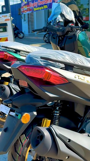 🛵 Aveta Nova 250 — Skuter Premium Gaya Moden . Aveta Nova 250 ialah model skuter terbaru daripada Aveta Malaysia yang dicipta untuk penunggang yang mahukan lebih kuasa, lebih keselesaan, dan gaya moden. Ia merupakan versi lebih besar dalam siri Nova selepas Nova 125 dan Nova 160 . BERMINAT CARI MOTOR ? SILA HUBUNGI KITA SKG ✨Cawangan hubungi Link✨ 🔗linktr.ee/cktmotor 🔗linktr.ee/cktmotor 🔗linktr.ee/cktmotor #CKTMOTOR #cktgroup #realisasikanmotosikalimpiananda #avetamalaysia #avetanova250 #bar