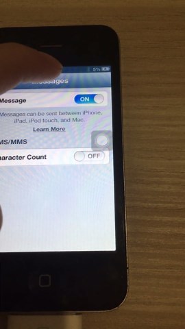 iOS 6.1.3 unable to activate iMessage [Question]