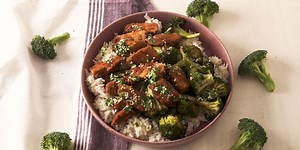 Baked Tempeh With Peanut Sauce Is An Amazingly Satisfying Vegan Meal