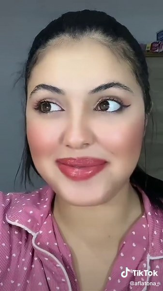 Stylish Pink Heart Pattern Shirt Showcase