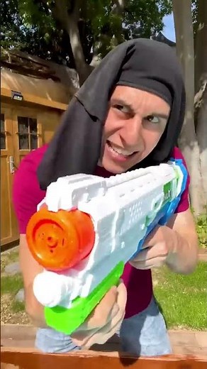 COMMENT GAGNER LES BATAILLES D'EAU 😱 #ad #xshotwater #waterblaster #unleashsummer ‪@BunchOBalloons‬