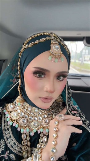 Be my Chammak Challo 🧚🏻‍♀️ Obsessed with my makeup by @@makeupbynorainisail ✨