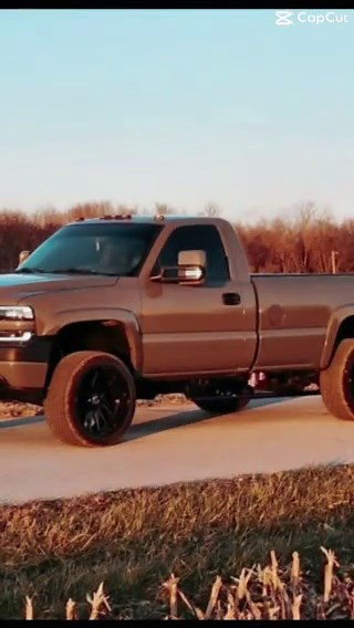 Hunting Season = Traction Season Built for loaded beds, rough terrain, and conditions real men hunt in. Install once. Hunt confidently. #reapertractionbars #offroadhunting #trailready #huntingseason