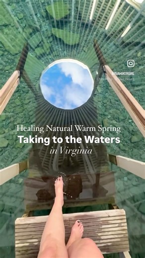 💧NATURAL warm springs in VIRGINIA for relaxing & healing 🛁 They are a cozy 98 degrees year round. These healthy mineral rich waters have been used throughout history by Native Americans, US presidents, and people who live in the area for thier natural healing properties ⭐️ My experience: I felt amazing three days after I left. I felt so relaxed and calm. So yes, they are worth all of the hype. I can’t wait to go back! 📌 Warm Springs in Bath County Virginia What to expect: 1) clothing must be 