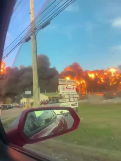 55K views · 401 reactions | MAJOR #BREAKINGNEWS: A UPS MD-11 plane...