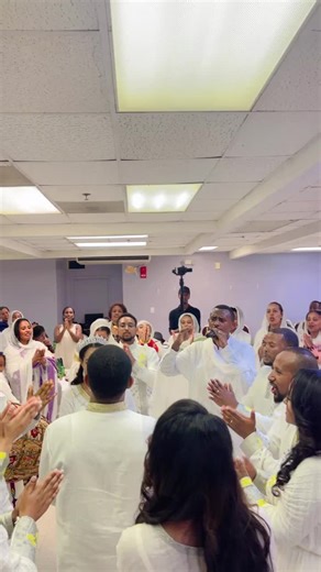 ✝️ንጽሕት ድንግል✝️#fyp #fypシ #fypage #eotc #ethiopian_tik_tok #christian #tewahedo #መዝሙር #eritrean #orthodoxmezmur #trending #fy #ethiopian #mezmur_debter_zetewahedo #ሠርግ #wedding