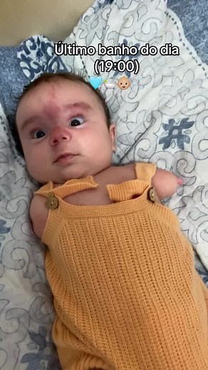 Rotina de Banho do Bebê: Hora de Relaxar e Brincar