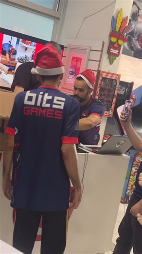 Bits Games | Videogames retrô e nova geração on Instagram: "#bitsgames O BITSBOX que você ainda vai ver aqui na bits Fique de olho #videogames #retrogamer #retro #playstation"