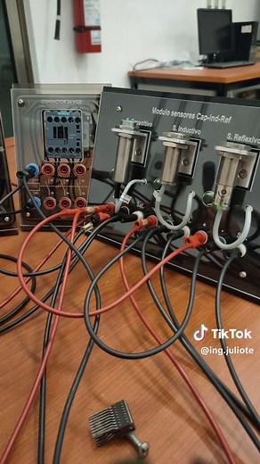 Sensores en Automatización: Capacitivo e Inductivo