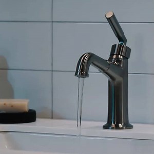 Inspired by the clean, geometric lines found in interior architecture, the Bowery Bath Collection is a refined take on industrial style. | Delta Faucet