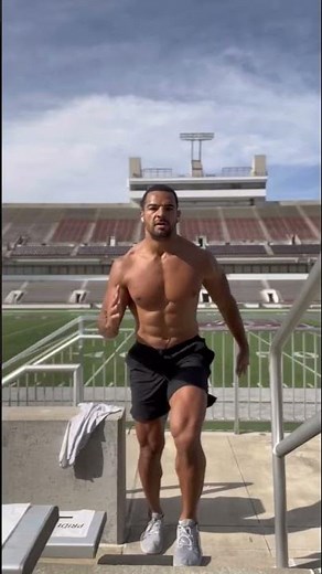 Worlds best bleacher workout!