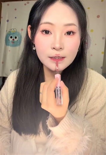 Try the 3D lip drawing technique on the foreign website super #Tutorial on how to draw