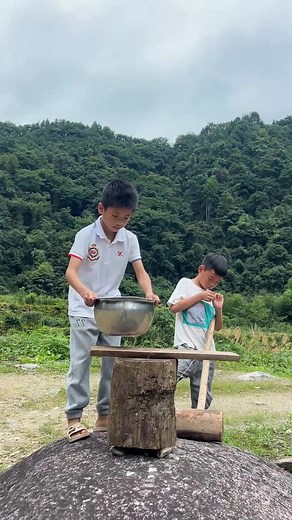 92K views · 388 reactions | It’s okay a little problem doesn’t matter!藍 #funnyvideos #funny #fyp #viral #comedy #meme #tiktok #trending #foryou #foryoupage | Lourdes Huels | Facebook