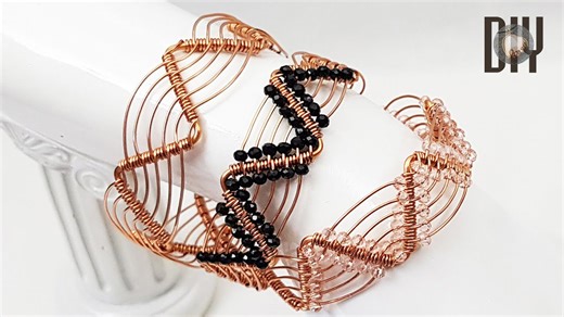 Zigzag bracelet | thick bangles | small crystal beads | how to make | wire jewelry | handmade 586