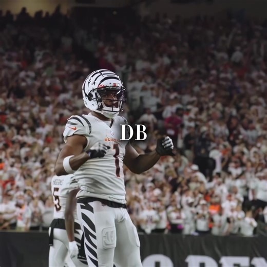 Duck Asks for Grapes in Fun Rhyme