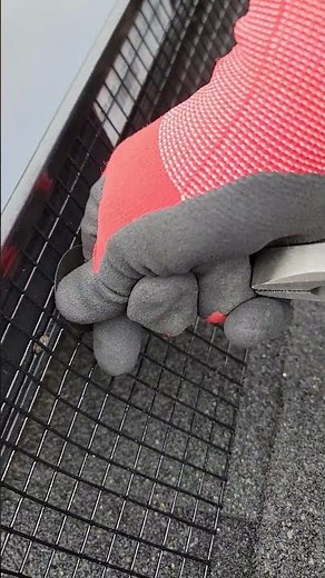 Birdproofing 101 | How To Install Solar Mesh and a Solar Panel Clip Properly