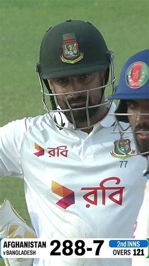 🤯 How Did Bangladesh Miss That Run-Out?! | AFG v BAN | M9Q1J