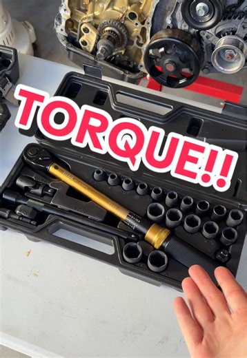 Affordable 1/2” Torque Wrench Set for Mechanics