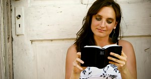 1 Corinthians 13: The Bible's "Love Chapter"