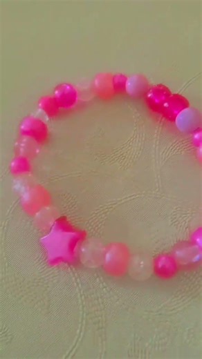 🌺homemade bracelet made by Zainab arts and craft channel 🌺