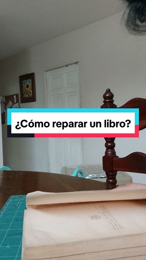 Cómo reparar un libro dañado paso a paso