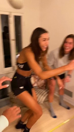 Honeyhouse Sock Sliding Challenge BTS