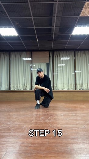 Flare Tutorial 💯 #Repost @reformerz_wenxian —— 2023/03/11 FLARE TUTORIAL / 15 STEP - - - @underworldgear @reformerzcrew_official #powermoves #reformerz #monster #flare #wenxian | Freestyle Session