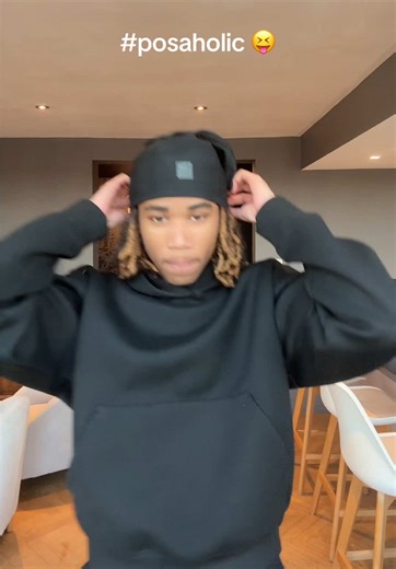 Vidéos de GoldenBoy🌟 (@_yank0o) avec Posa - Fally Ipupa