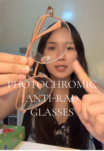 Photochromic Anti-Radiation Glasses for Eye Protection