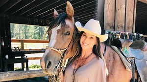 Get to know top facts about Debbe Dunning