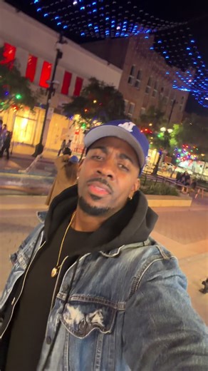 Im use to the fast pace city life back at home & didn’t expect it to be this slowww & chill out here on a weekenddd 🤯🤯🤯😳😳😳 🐌 🐌 🐌 😭😭😭😅😅😅😩😩 #fyp #california #losangeles