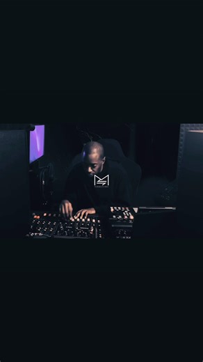 MPC 5000 8-Outs analog Mixdown